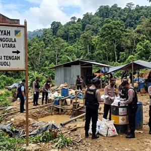 Penanganan Kasus 80 Karung Sianida : Bea Cukai Minim Tanggapan, Anak Buah Koh Ance Pulang Kampung